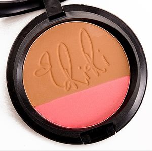MAC x Rihanna powder blush duo
